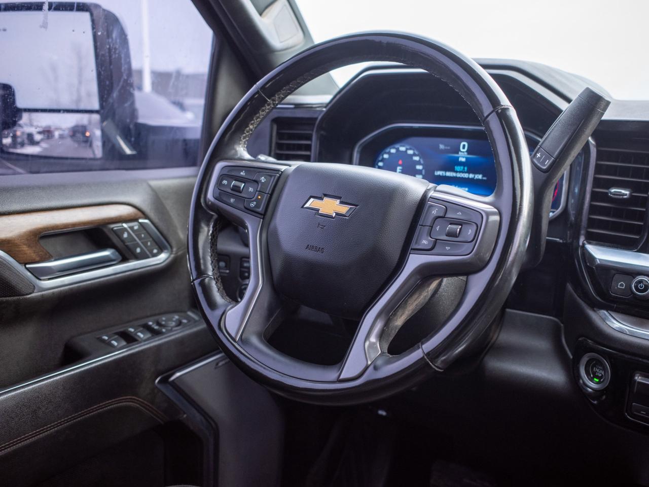 2024 Chevrolet SILVERADO 2500HD High Country - Heated Leather Seats Photo