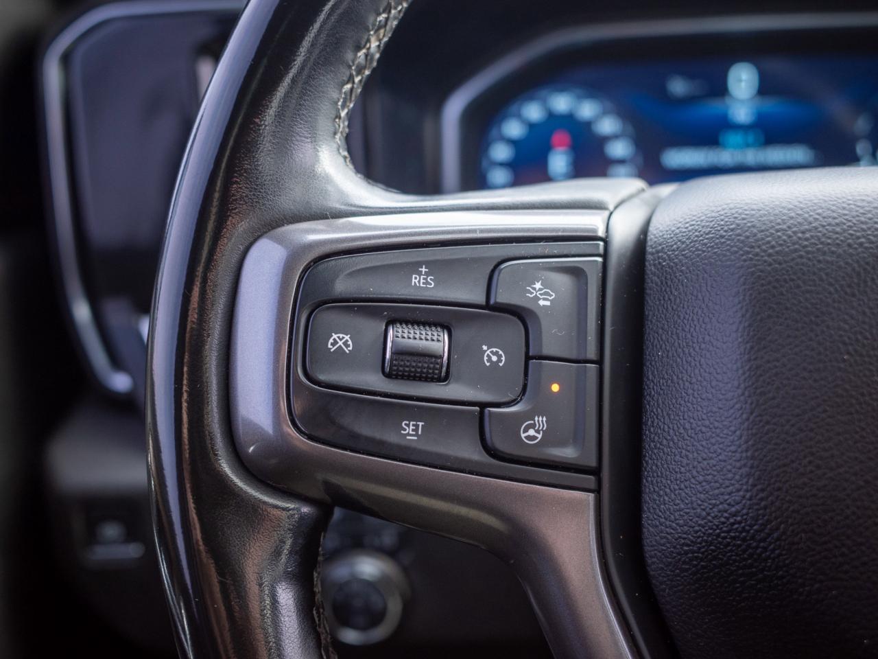 2024 Chevrolet SILVERADO 2500HD High Country - Heated Leather Seats Photo