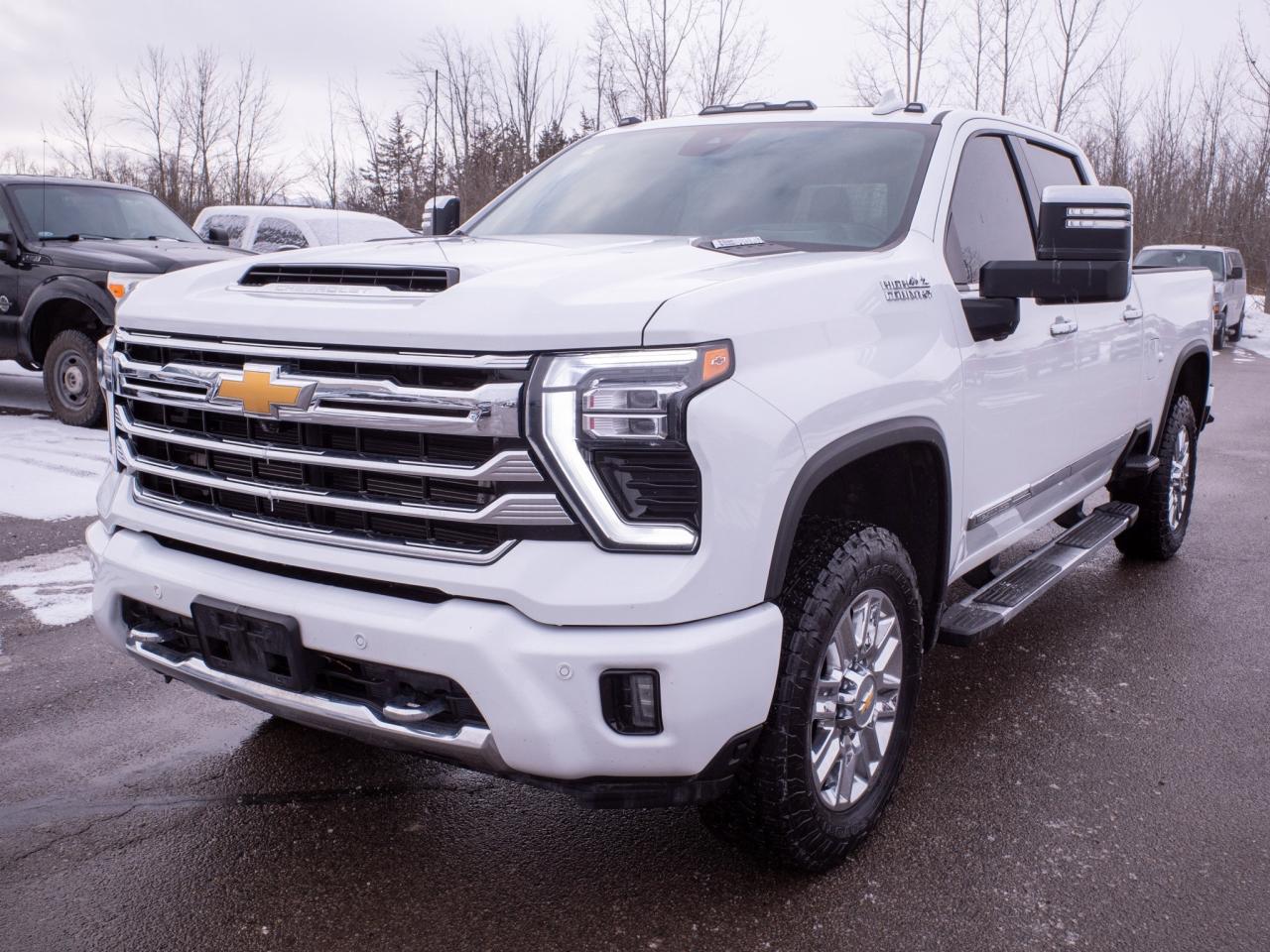 2024 Chevrolet SILVERADO 2500HD High Country - Heated Leather Seats Photo