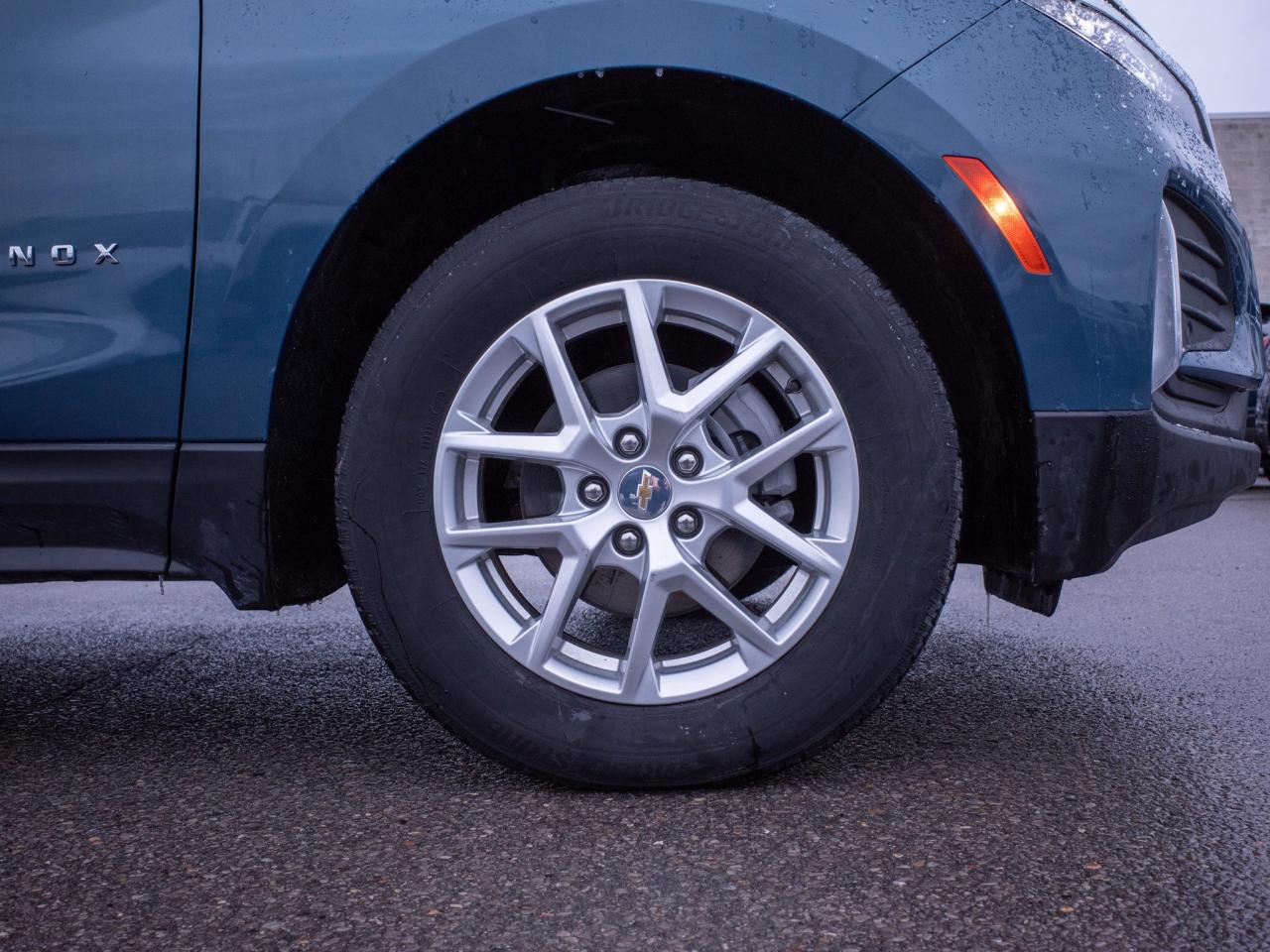 2024 Chevrolet Equinox LT - Rear Defrost Blind Spot Monitor Photo