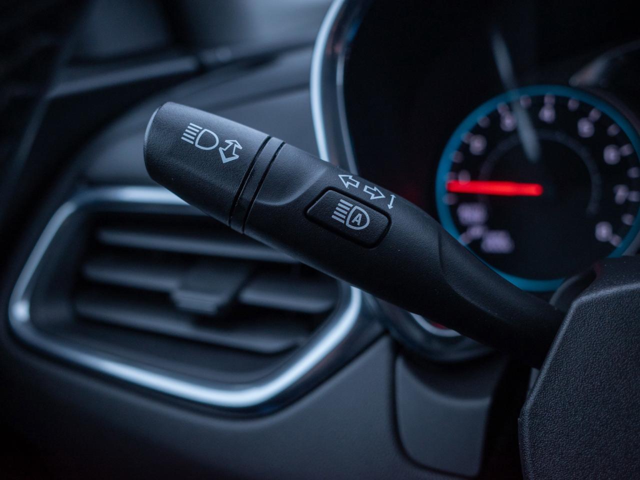 2024 Chevrolet Equinox LT - Rear Defrost   Blind Spot Monitor Photo