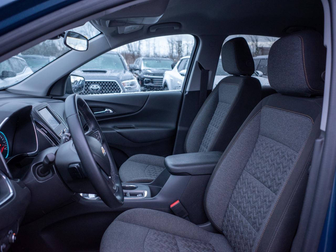 2024 Chevrolet Equinox LT - Rear Defrost Blind Spot Monitor Photo