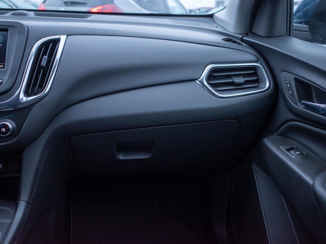 2024 Chevrolet Equinox LT - Rear Defrost Blind Spot Monitor Photo