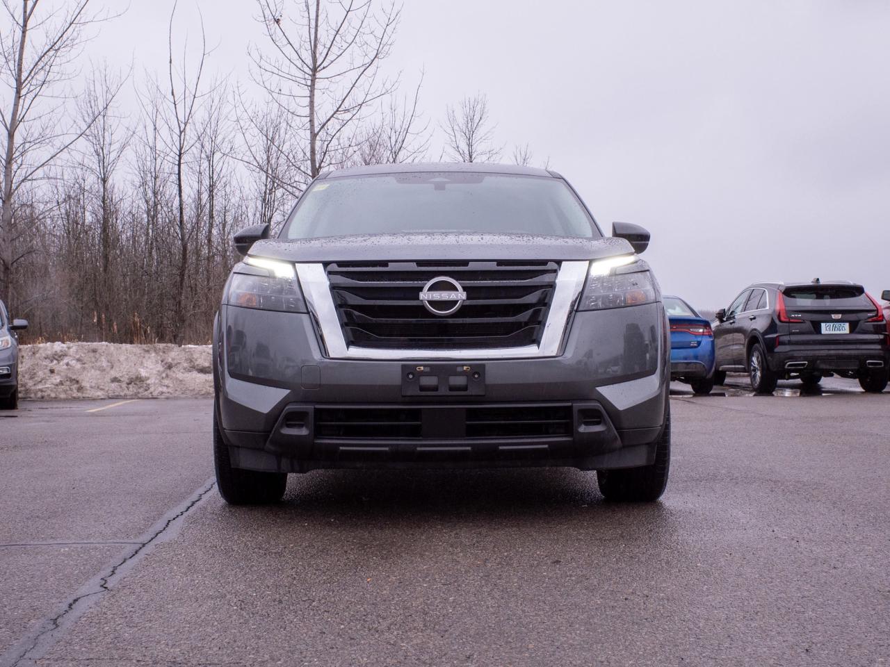 2024 Nissan Pathfinder S - Multi-Zone A/C Keyless Start Photo2