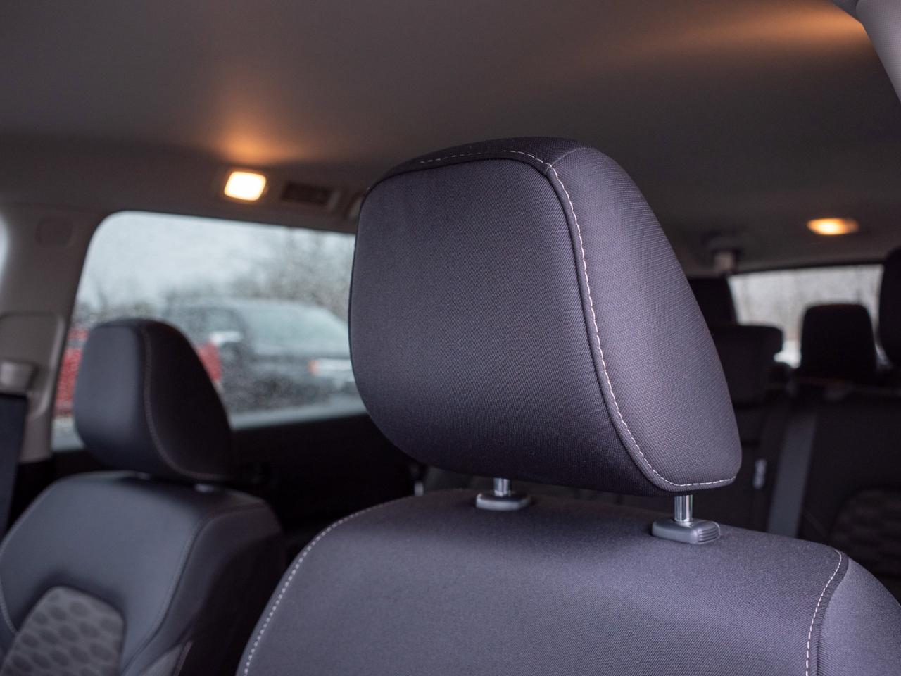 2024 Nissan Pathfinder S - Multi-Zone A/C Keyless Start Photo