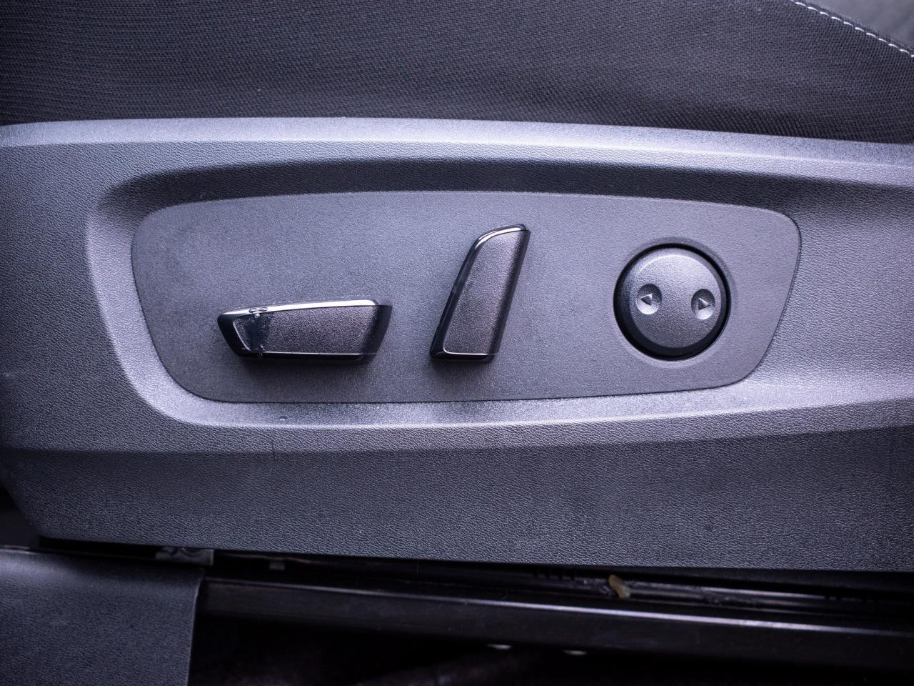 2024 Nissan Pathfinder S - Multi-Zone A/C Keyless Start Photo