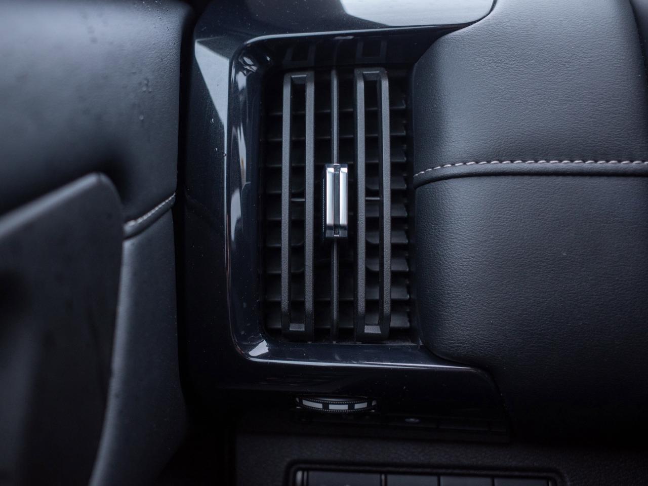 2024 Nissan Pathfinder S - Multi-Zone A/C Keyless Start Photo