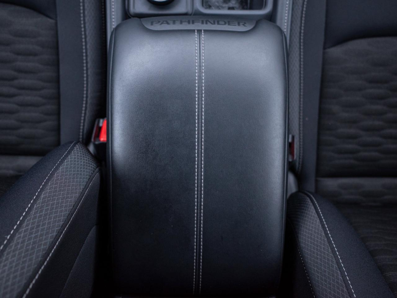 2024 Nissan Pathfinder S - Multi-Zone A/C Keyless Start Photo