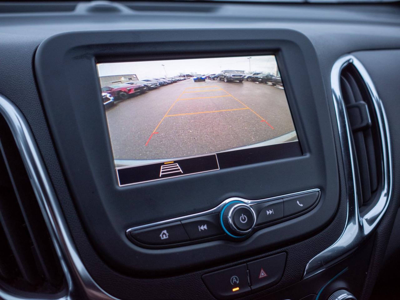 2024 Chevrolet Equinox LT - WiFi Hotspot Heated Seats Photo