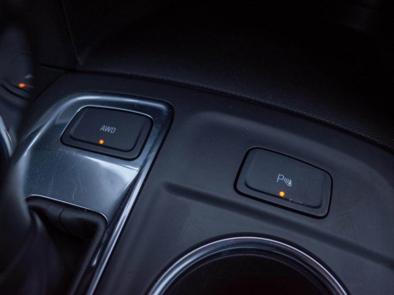 2024 Chevrolet Equinox LT - WiFi Hotspot Heated Seats Photo