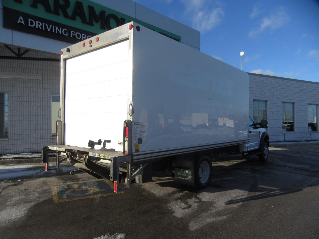 2022 Ford F-550 DIESEL 17FT HIGH BOX POWER LIFTGATE Photo