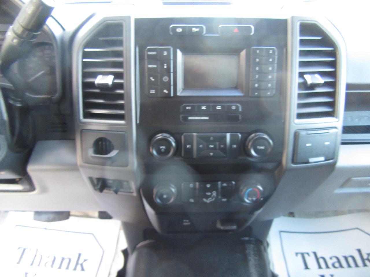 2022 Ford F-550 DIESEL 17FT HIGH BOX POWER LIFTGATE Photo