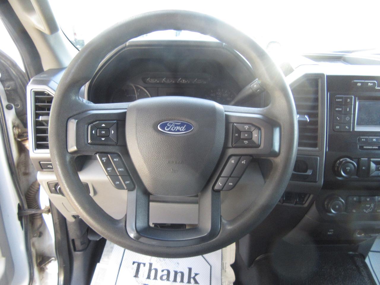 2022 Ford F-550 DIESEL 17FT HIGH BOX POWER LIFTGATE Photo