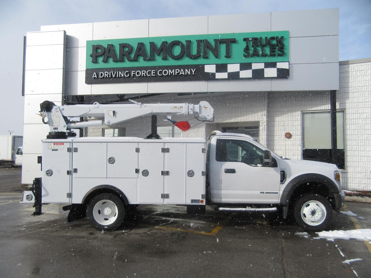 2019 Ford F-550 4X4 DIESEL SERVICE BODY WITH STELLAR CRANE Photo