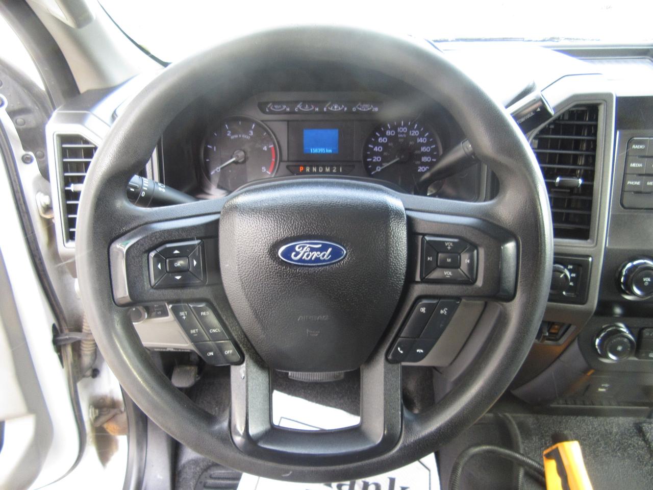 2019 Ford F-550 4X4 DIESEL SERVICE BODY WITH STELLAR CRANE Photo