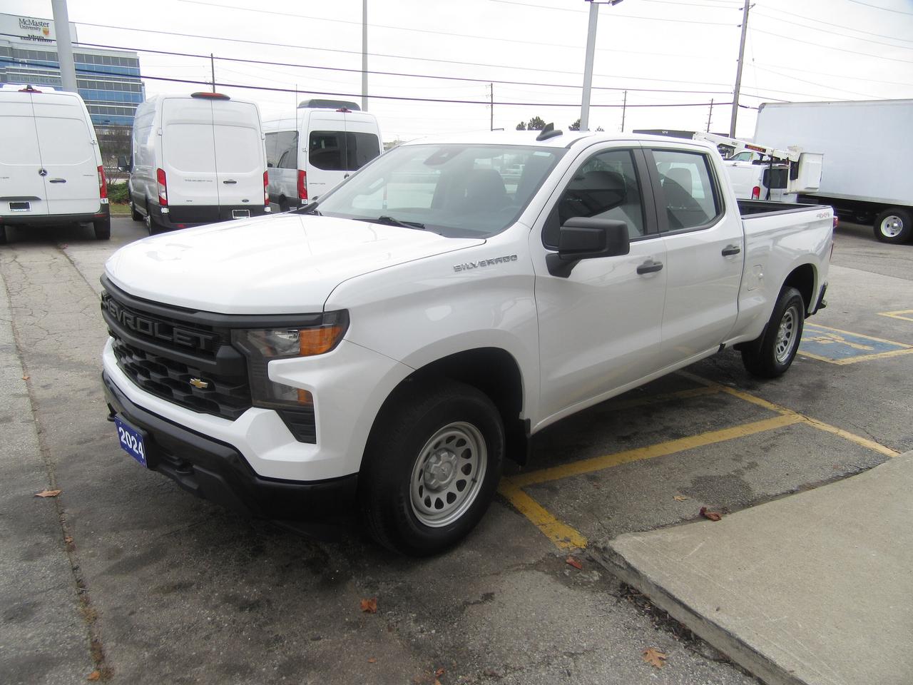 2024 Chevrolet 1500 SILVERADO CREW CAB 4X4 /  6.6 FT  BOX Photo4