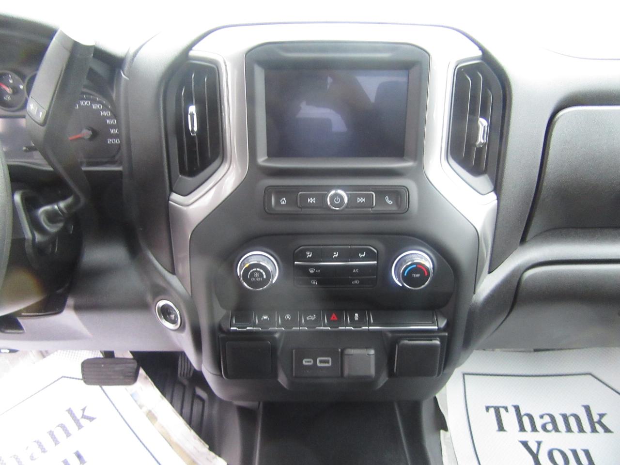 2024 Chevrolet 1500 1500 SILVERADO CREW CAB 4X4 /  6.6 FT  BOX Photo