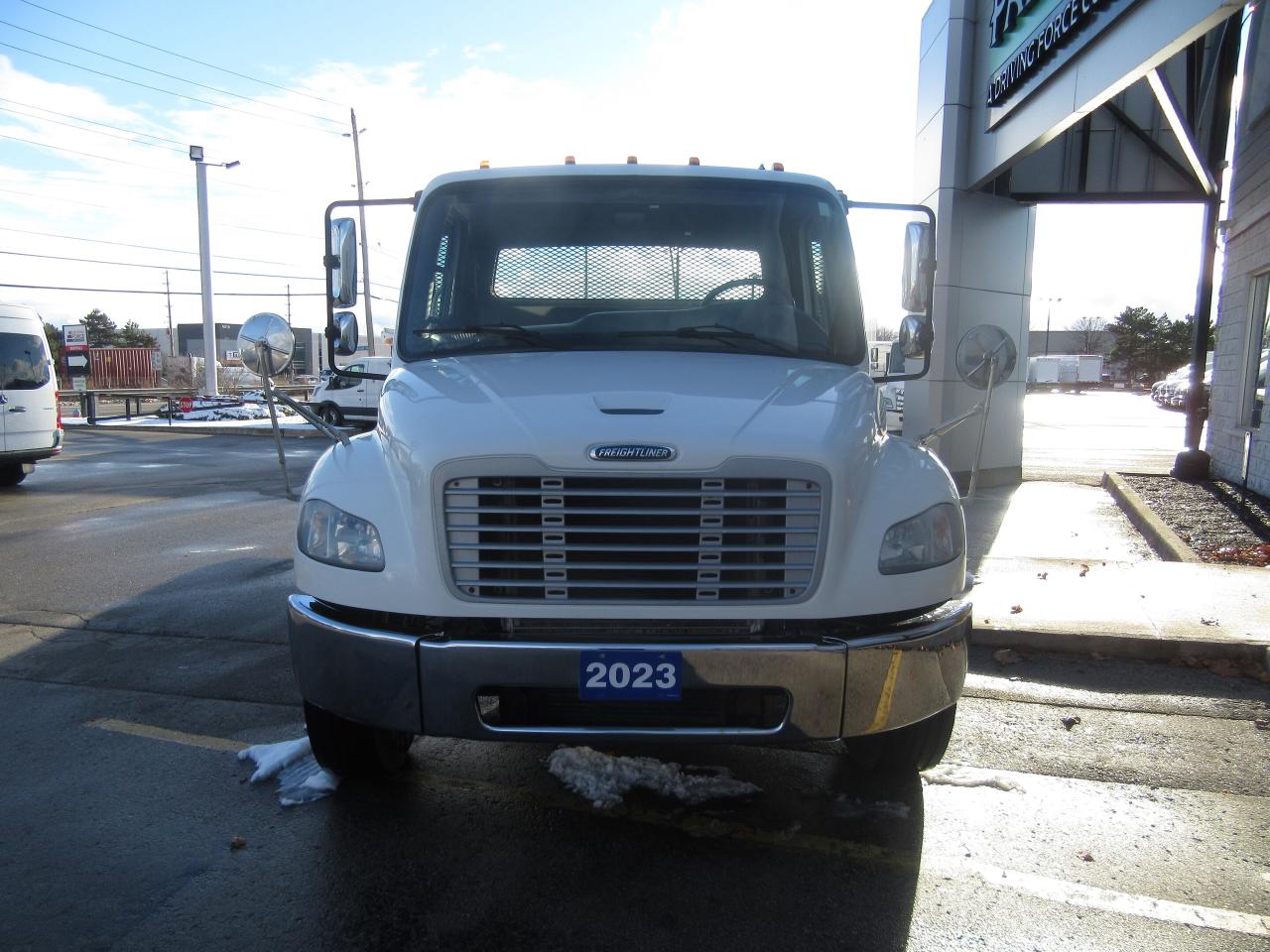 2023 Freightliner M2-106 NEW 26FT FLAT DECK WITH TIE STRAP PACKAGE Photo