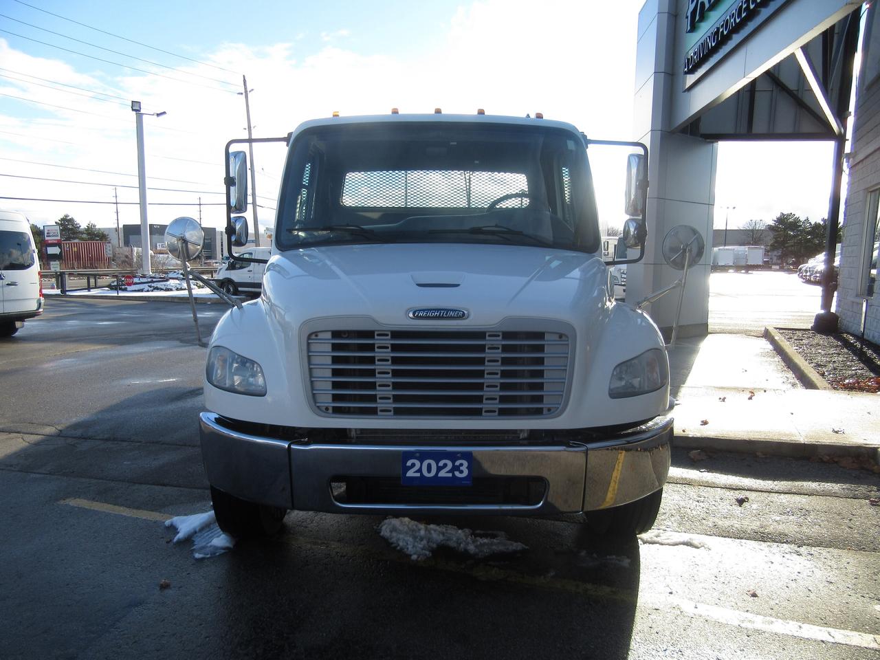 2023 Freightliner M2-106 NEW 26FT FLAT DECK WITH TIE STRAP PACKAGE Photo