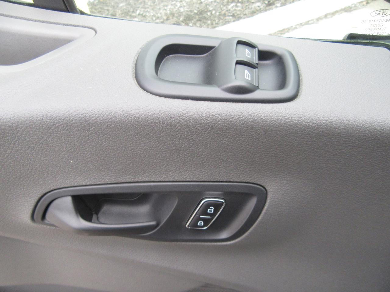 2024 Ford Transit T-250 ALL WHEEL DRIVE NEW REEFER WITH STANDBY Photo