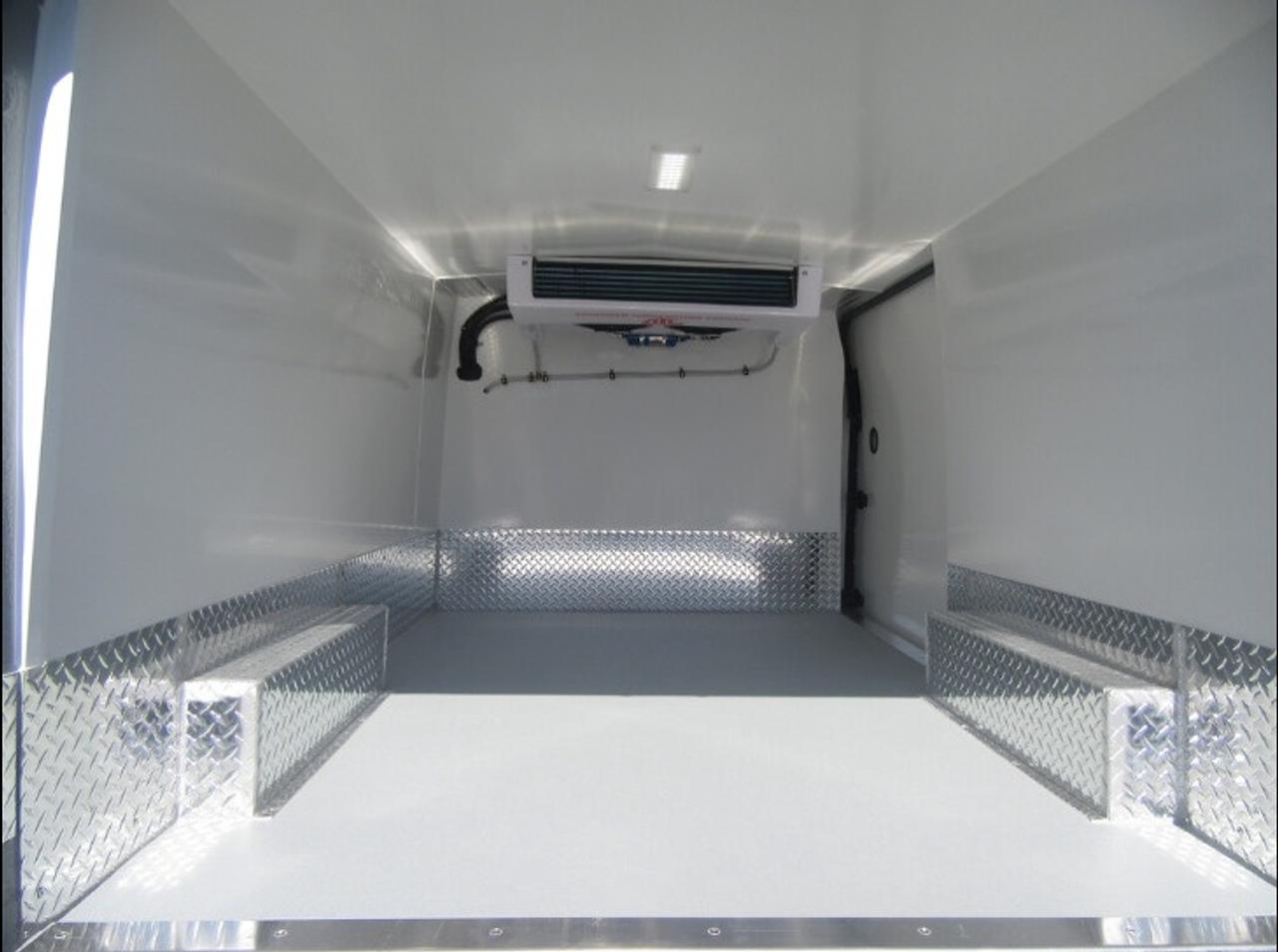 2024 Ford Transit T-250 ALL WHEEL DRIVE NEW LOW TEMP REEFER SYSTEM Photo