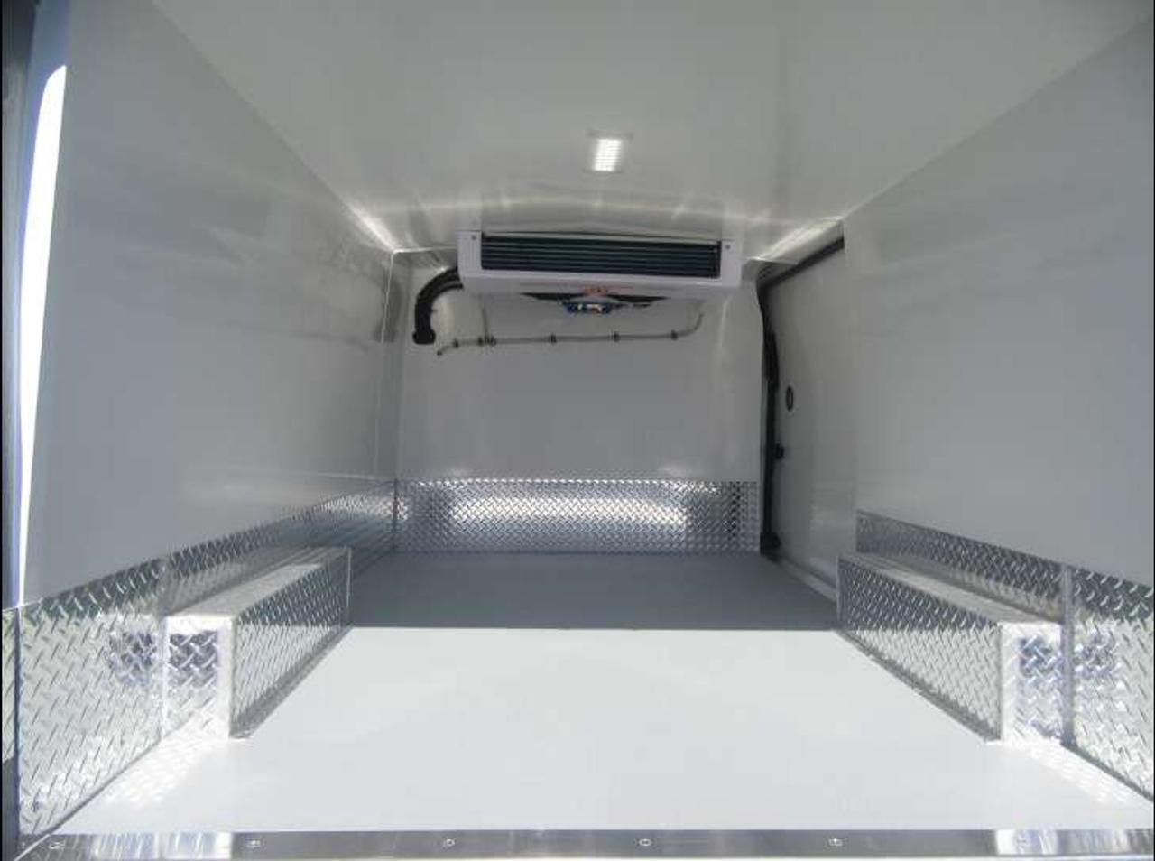 2024 Ford Transit T-250 ALL WHEEL DRIVE NEW LOW TEMP REEFER SYSTEM Photo
