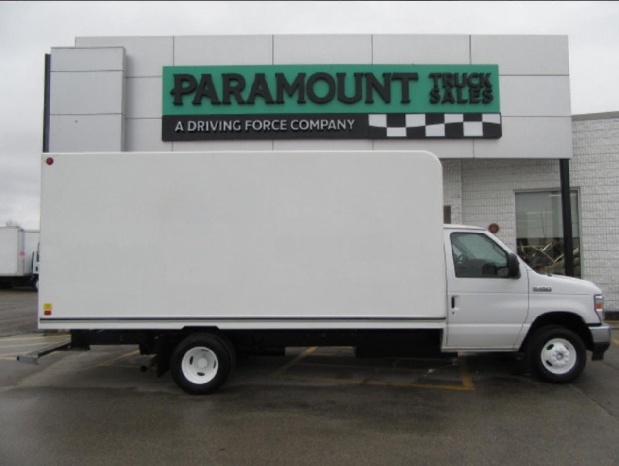 2021 Ford E-450 GAS 16 FT CUBE VAN WITH ROLLOUT RAMP Photo
