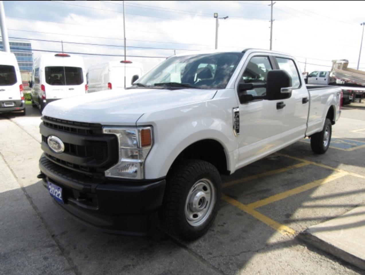 2022 Ford F-250 GAS 4X4 CREW CAB WITH 8 FT LONG BOX Photo