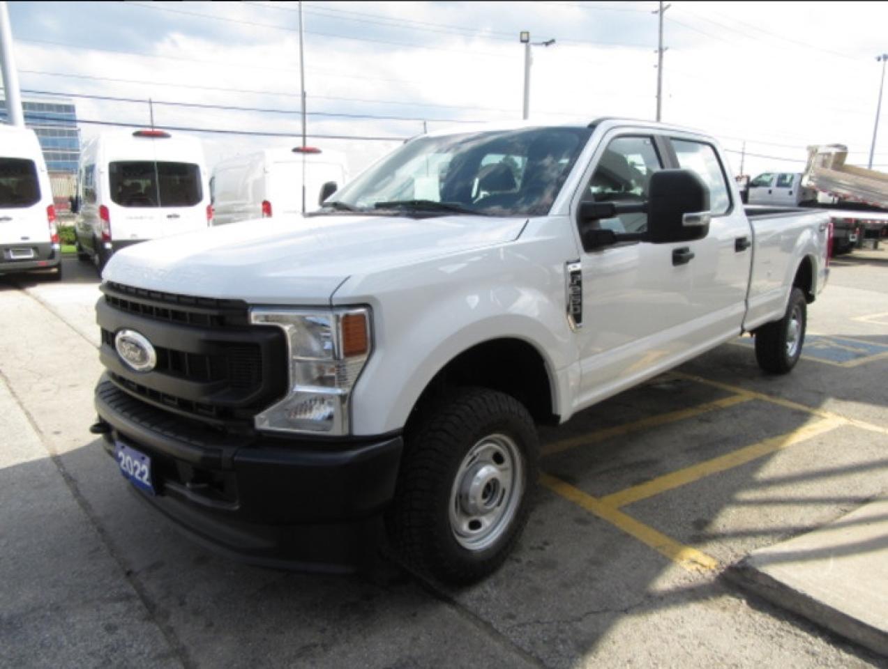 2022 Ford F-250 GAS 4X4 CREW CAB WITH 8 FT LONG BOX Photo