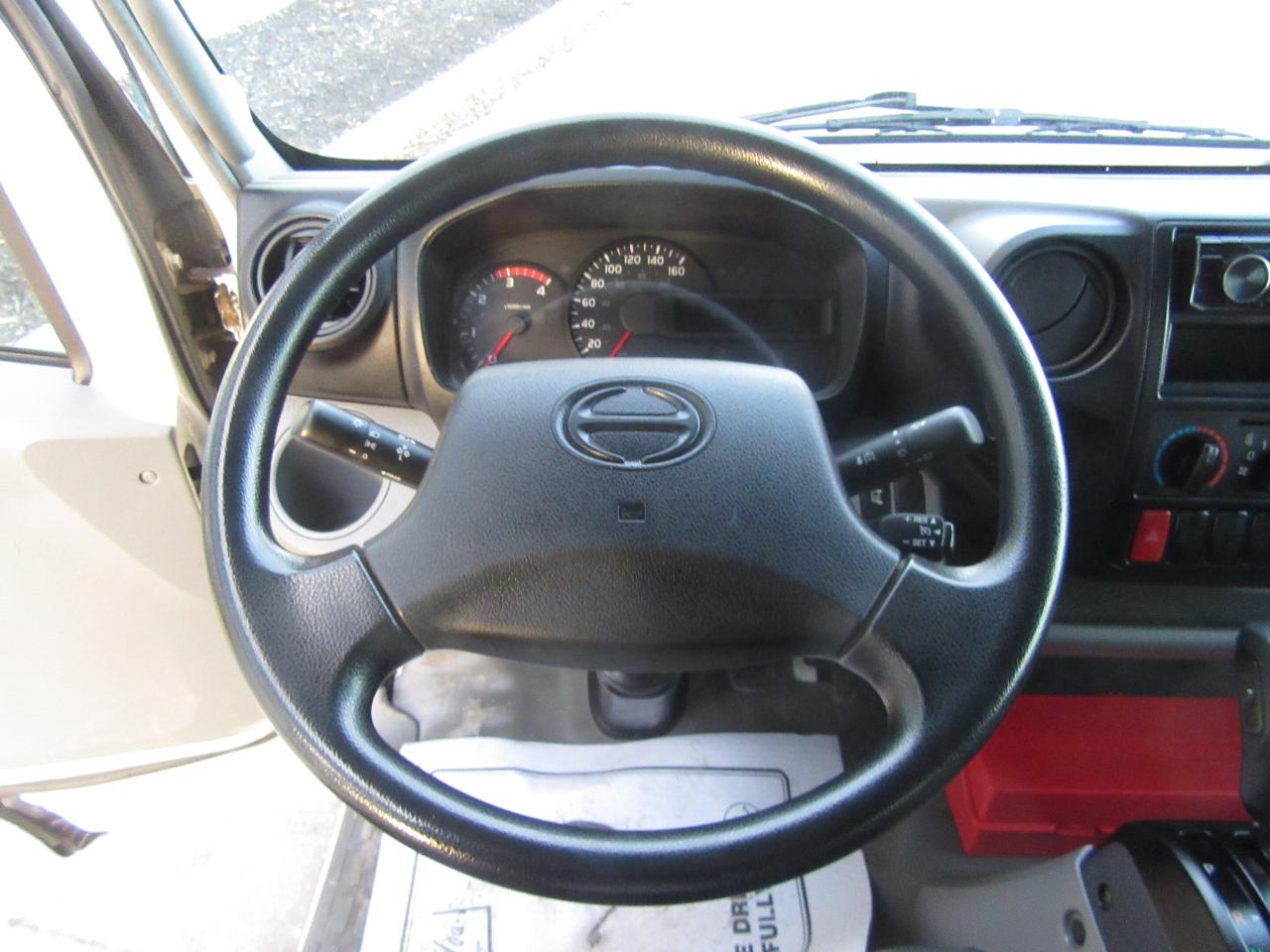 2020 Hino 195 Commercial DIESEL 16FT HIGH & WIDE BOX POWER LIFTGATE Photo