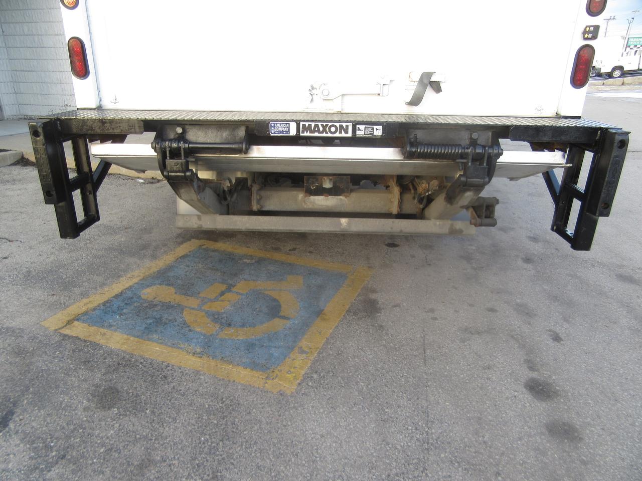 2020 Hino 195 Commercial DIESEL 16FT HIGH & WIDE BOX POWER LIFTGATE Photo