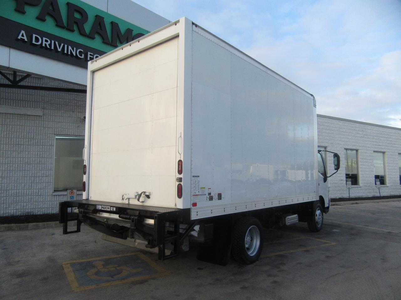 2020 Hino 195 Commercial DIESEL 16FT HIGH & WIDE BOX POWER LIFTGATE Photo2
