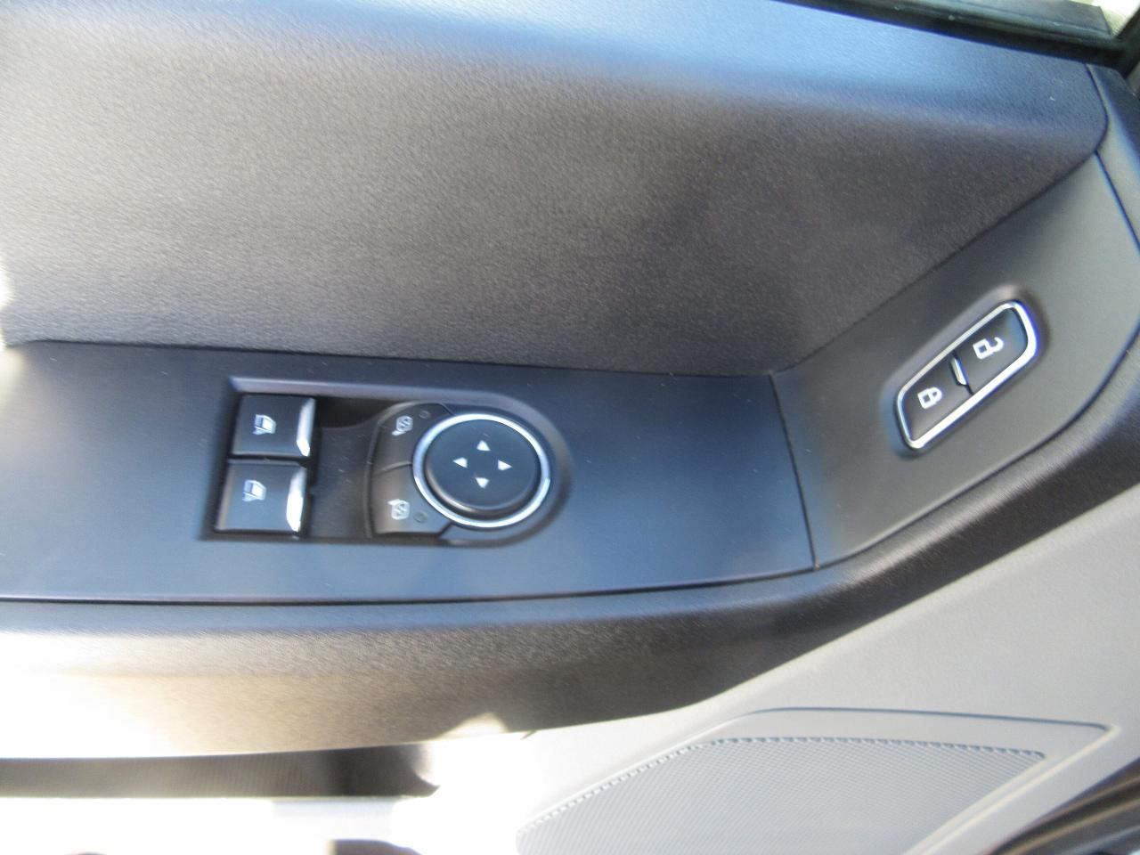 2024 Ford F-350 GAS 4X4 REGULAR CAB 12 FT FLAT DECK Photo