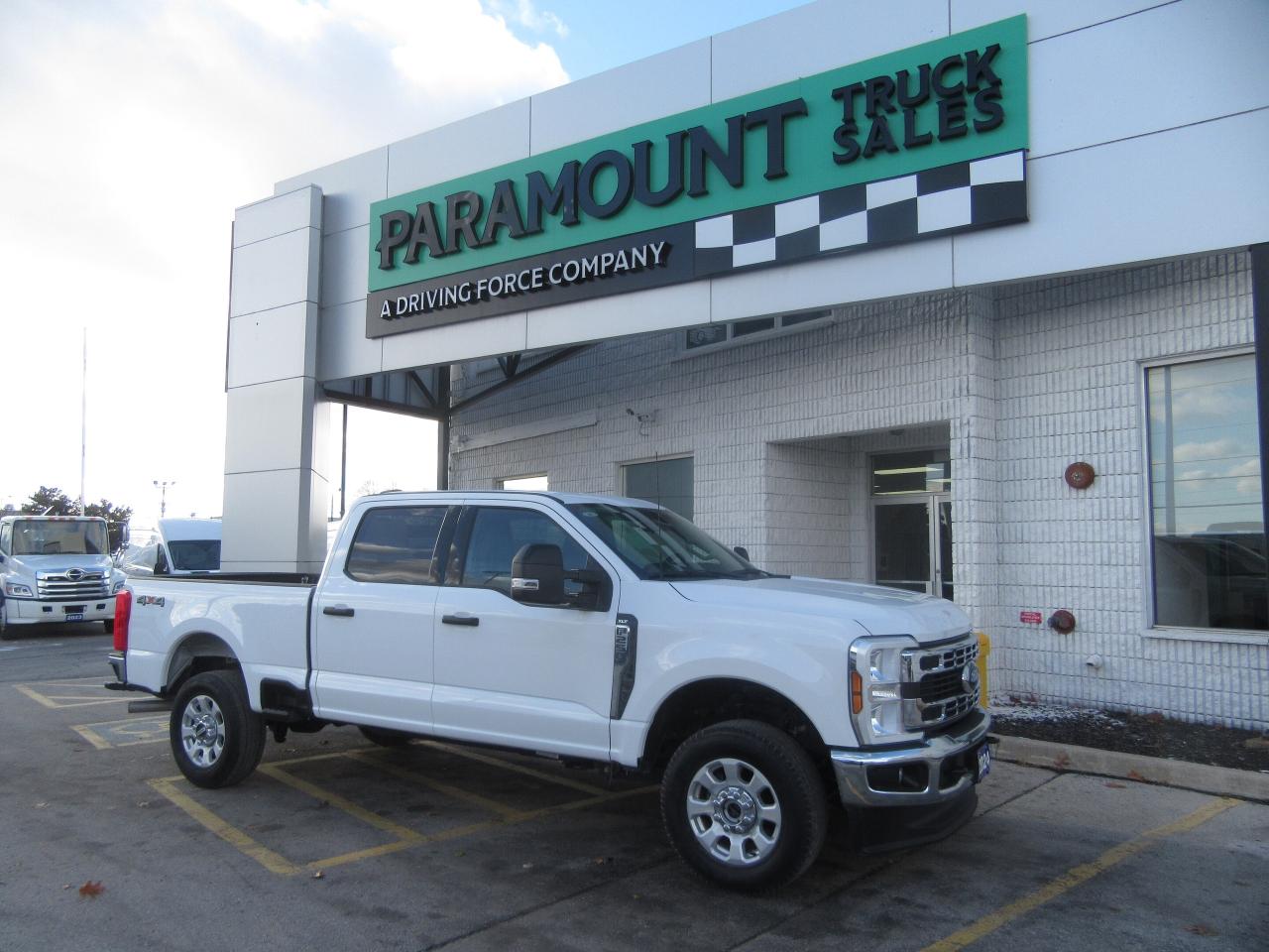 2024 Ford F-250 CREW CAB  XLT PKG  4X4  6.8 FT  BOX Photo