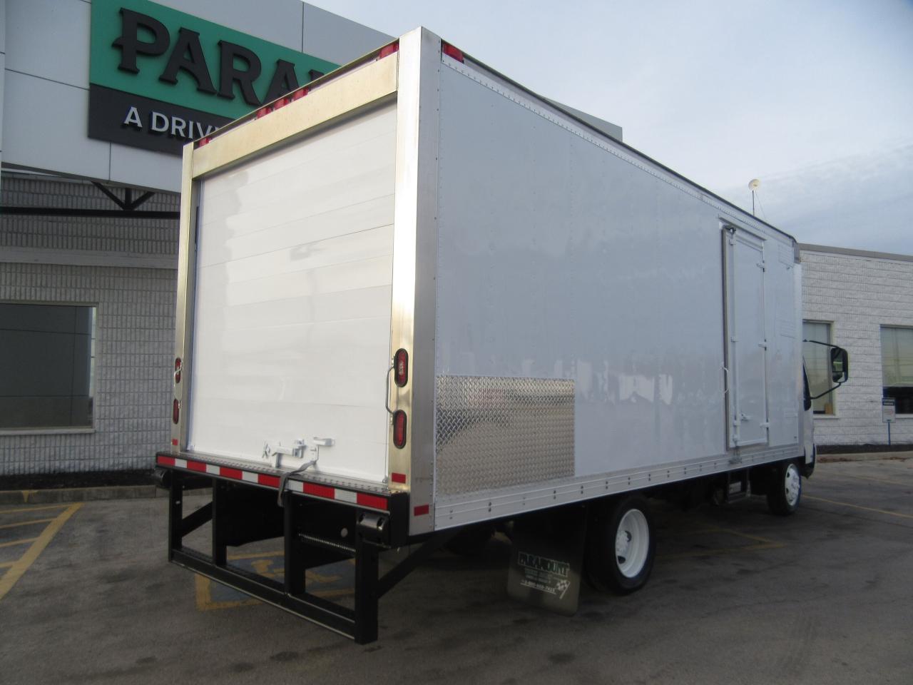 2020 Hino 195 Commercial DIESEL 20FT BOX CARRIER SELF CONTAINED REEFER Photo