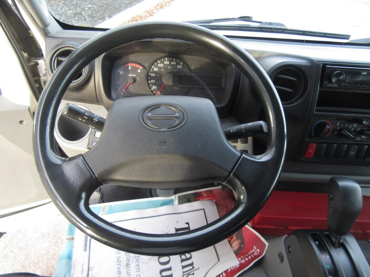 2020 Hino 195 Commercial DIESEL 20FT REEFER BOX & CARRIER S7  REEFER SYSTEM Photo