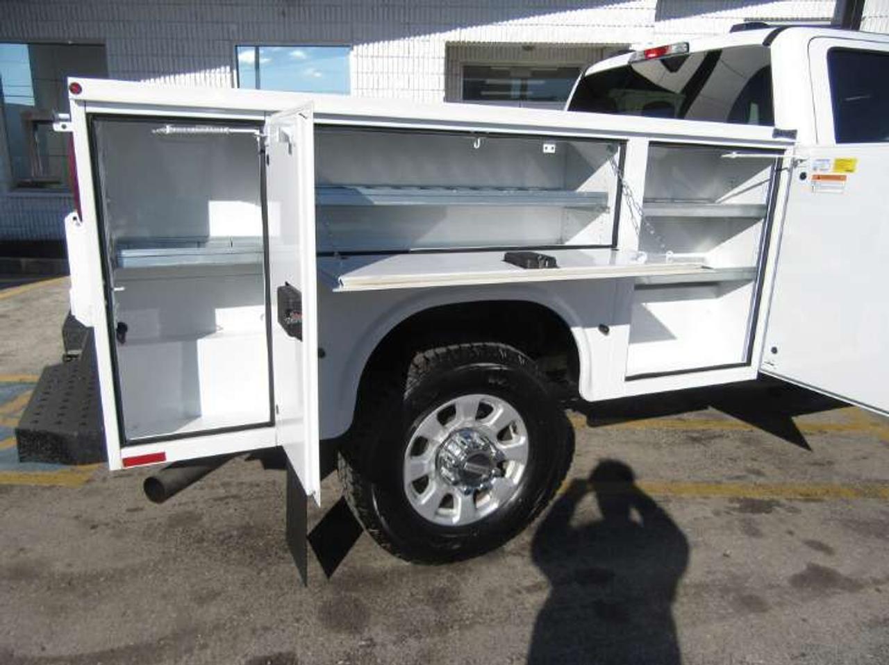 2024 Ford F-250 CREW CAB 4X4 XLT NEW SERVICE UTILITY BODY Photo