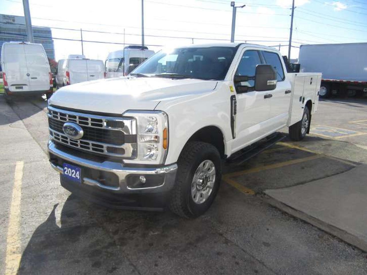 2024 Ford F-250 CREW CAB 4X4 XLT NEW SERVICE UTILITY BODY Photo