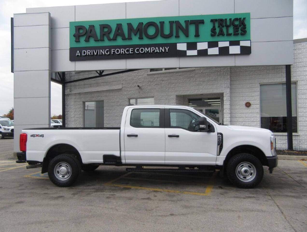 2024 Ford F-250 CREW CAB 4X4 8FT LONG BOX Photo