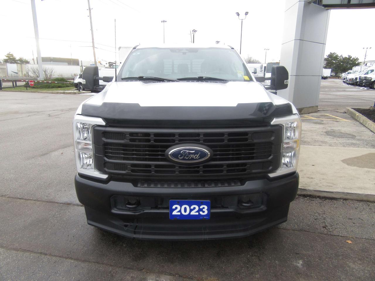 2023 Ford F-350 4X4 CREW CAB 9FT FLAT DECK Photo