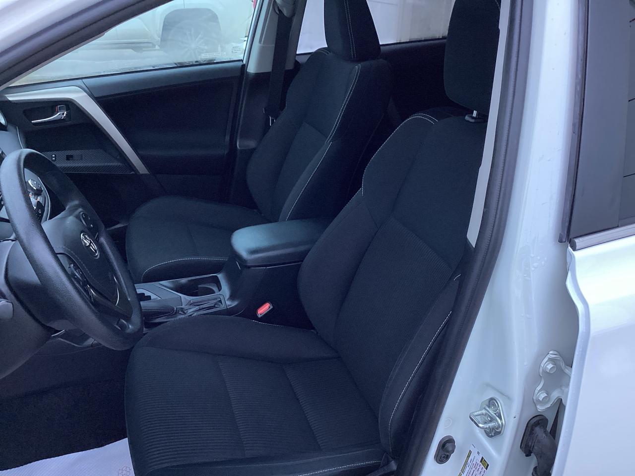 2015 Toyota RAV4 FWD 4dr XLE **AS IS** Photo