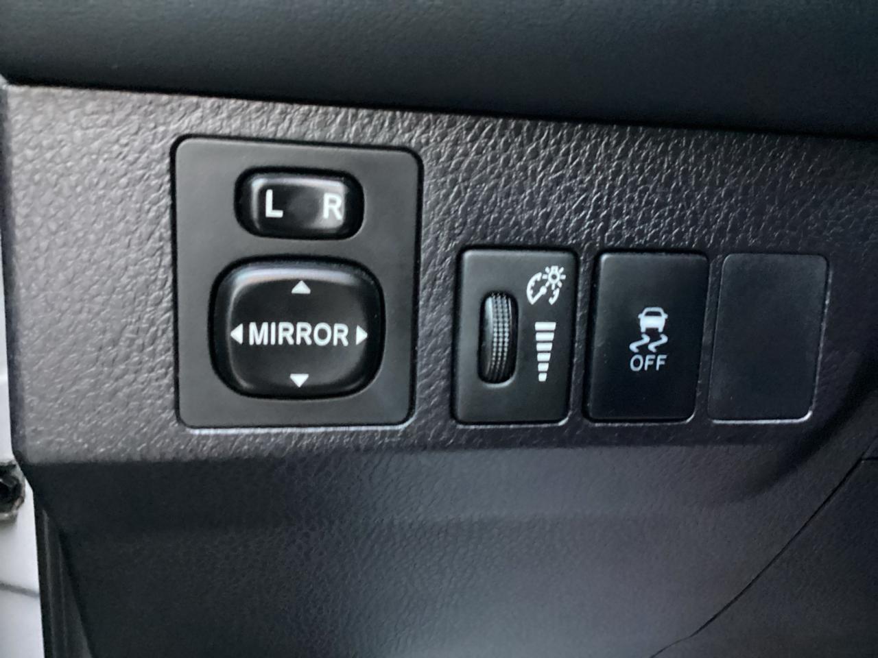 2015 Toyota RAV4 FWD 4dr XLE **AS IS** Photo