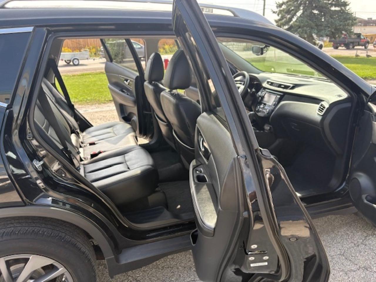 2016 Nissan Rogue AWD 4dr SL LOADED Photo