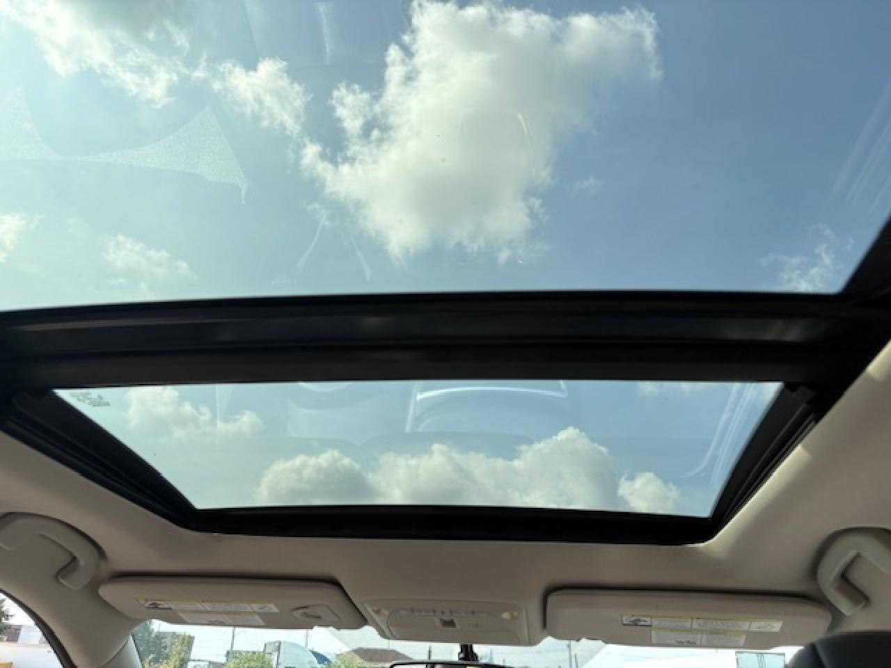 2016 Nissan Rogue AWD 4dr SL LOADED Photo