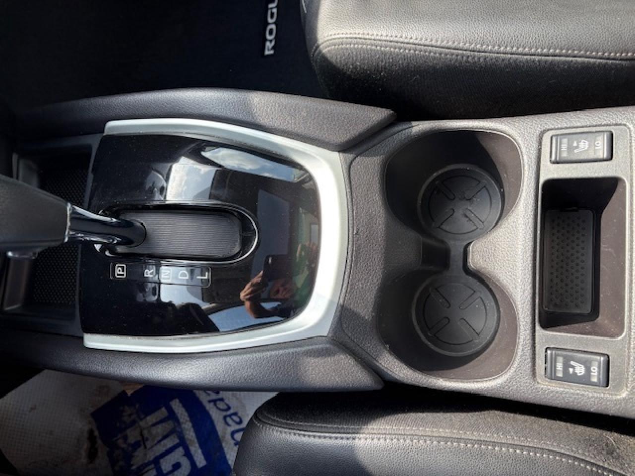 2016 Nissan Rogue AWD 4dr SL LOADED Photo