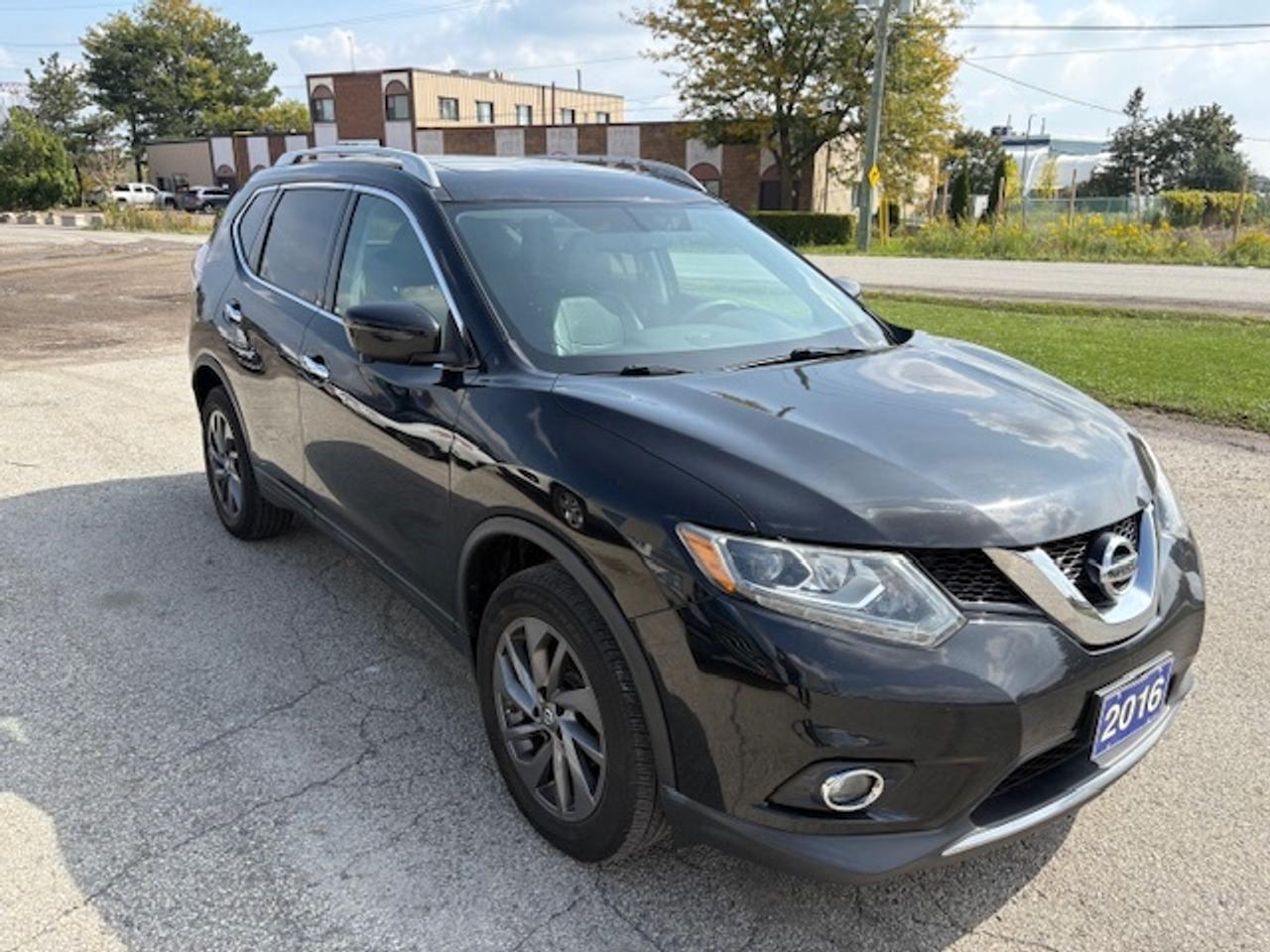 2016 Nissan Rogue AWD 4dr SL LOADED Photo5