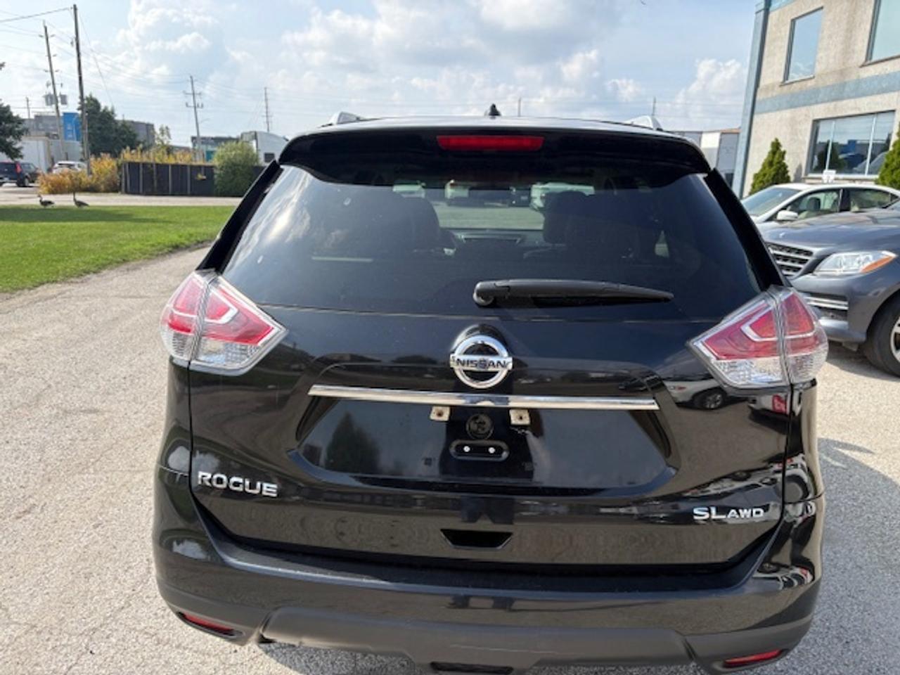 2016 Nissan Rogue AWD 4dr SL LOADED Photo