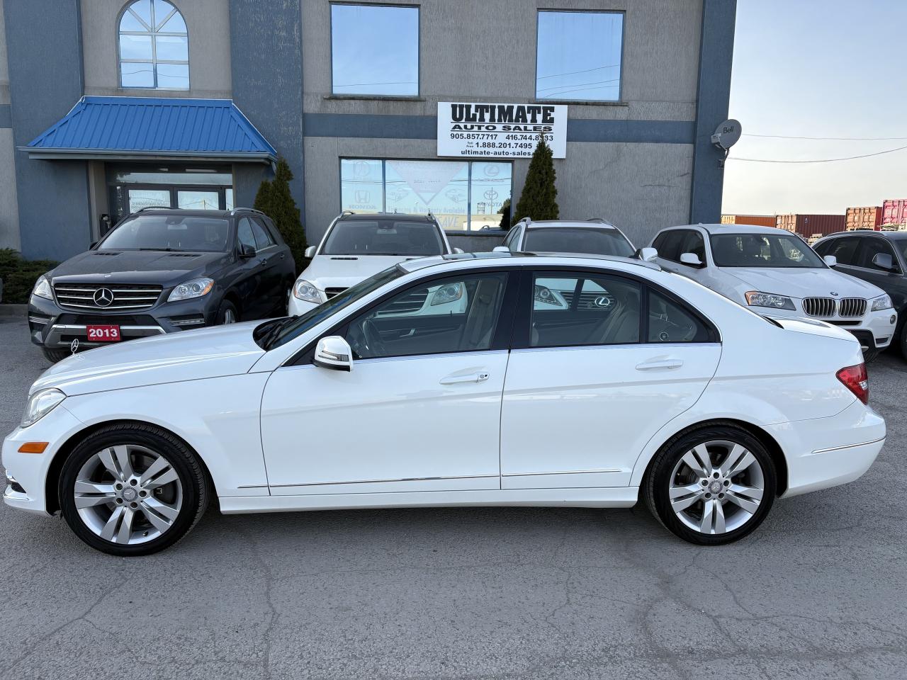 2013 Mercedes-Benz C-Class 4dr Sdn C 300 4MATIC Photo2