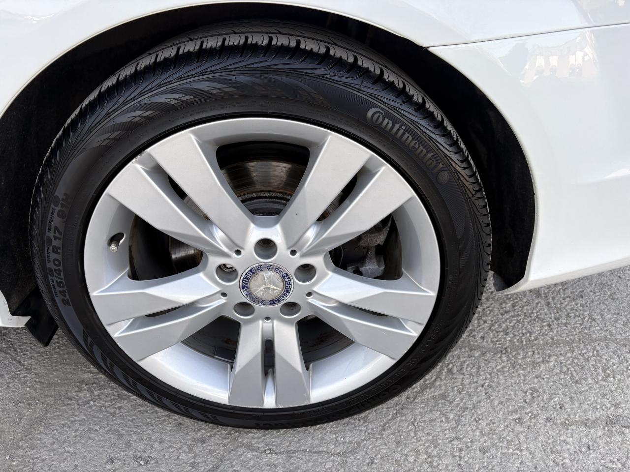 2013 Mercedes-Benz C-Class 4dr Sdn C 300 4MATIC Photo