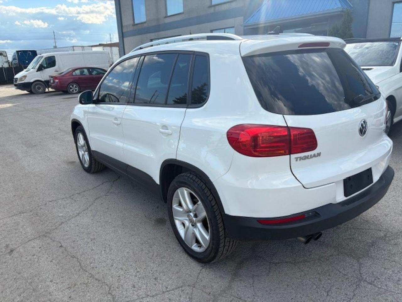 2013 Volkswagen Tiguan 4 Motion Comfortline Photo